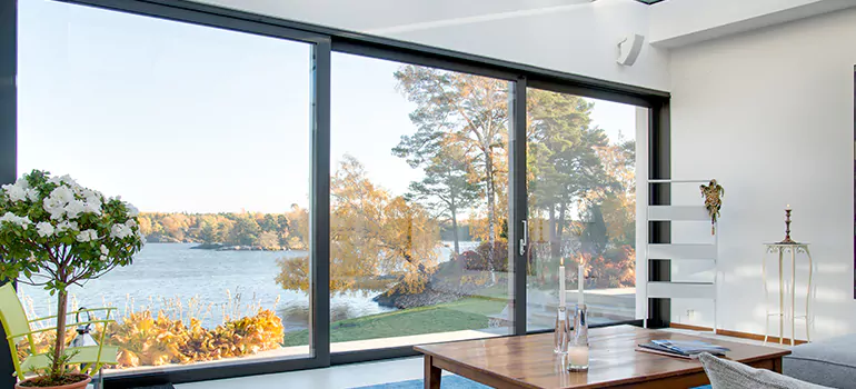Custom Residential Window Tinting in South Bradenton, FL
